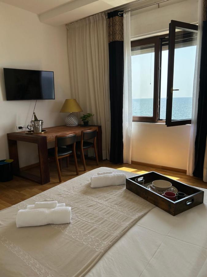 Bed And Breakfast Onde Beach Su Forti Bagian luar foto
